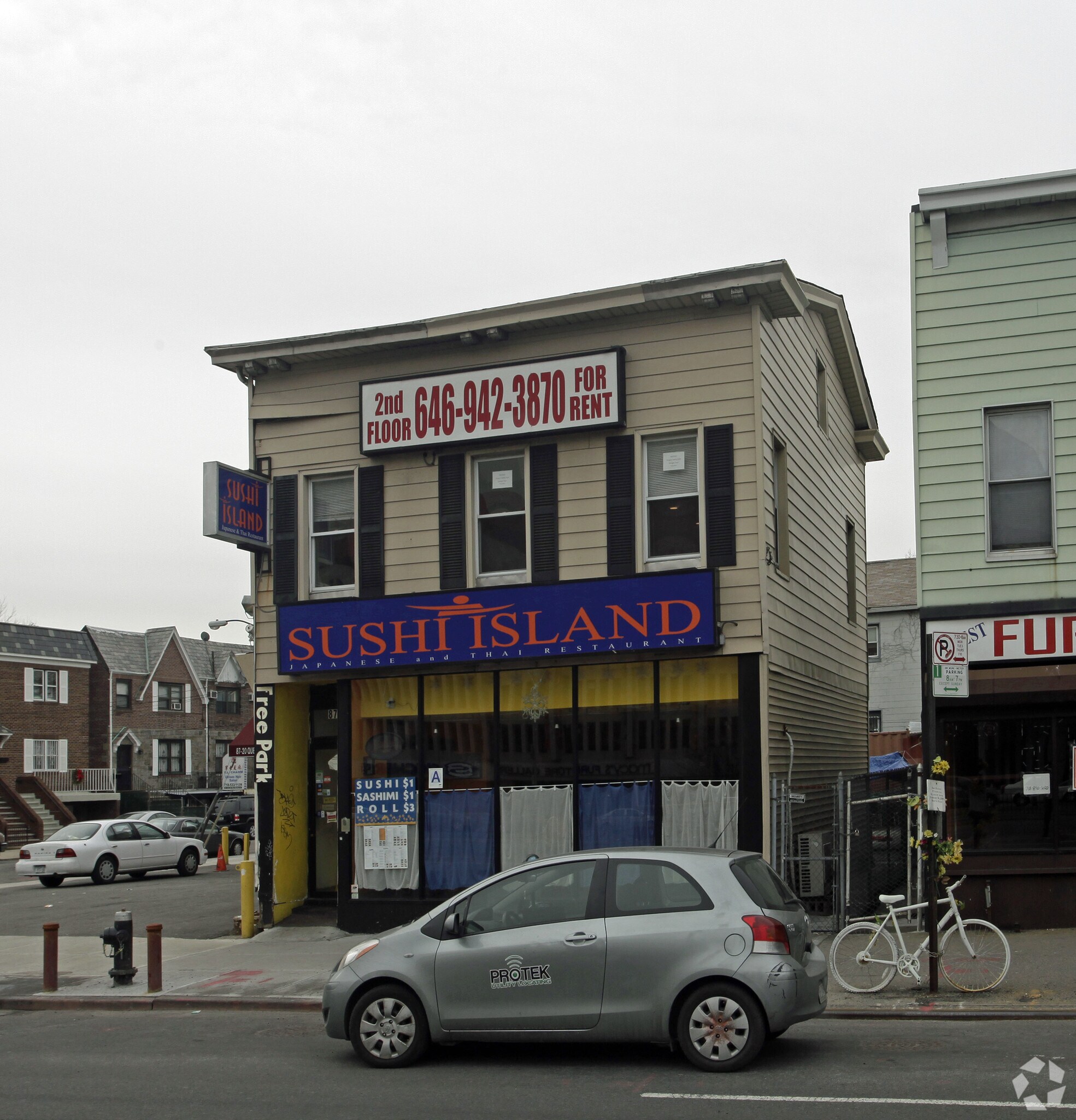 8718 Queens Blvd, Elmhurst, NY à vendre Photo principale- Image 1 de 5