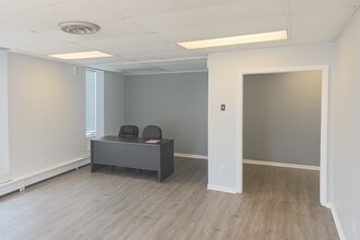 1110 Morse Rd, Columbus, OH for lease Interior Photo- Image 2 of 6