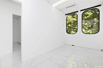 221 Queen St, Melbourne for lease Interior Photo- Image 2 of 8
