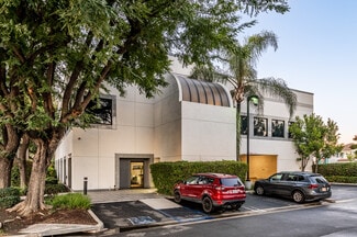 Plus de détails pour 3140 Bear St, Costa Mesa, CA - Bureau à louer