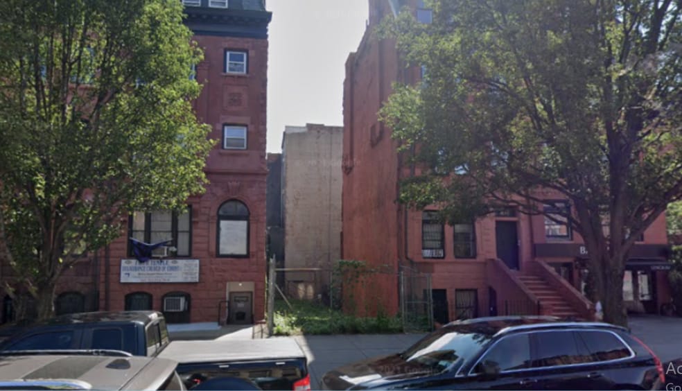 204 Lenox Ave, New York, NY for sale - Building Photo - Image 2 of 2