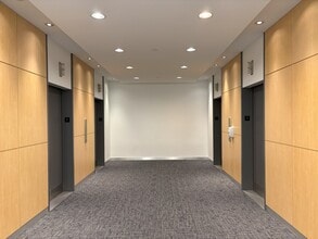 707 7th Ave SW, Calgary, AB à louer Photo intérieure- Image 1 de 5