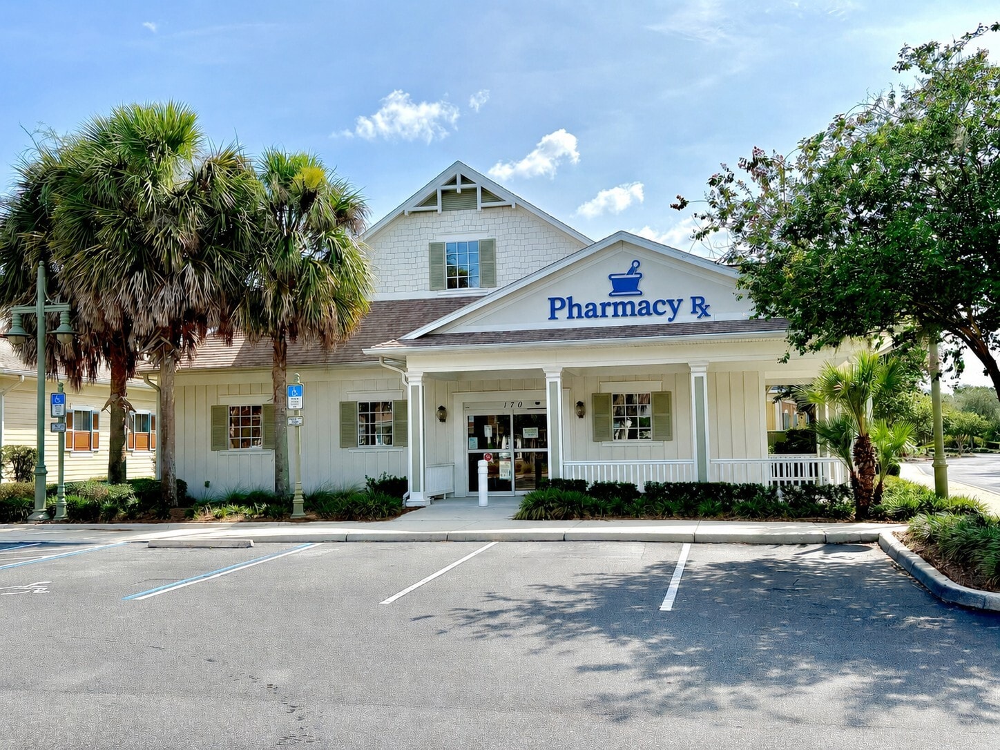 910 Old Camp Rd, Lady Lake, FL à louer Photo du bâtiment- Image 1 de 19