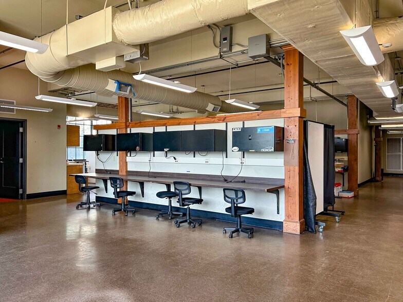 3300 Gravier St, New Orleans, LA à louer - Photo intérieure - Image 2 de 6