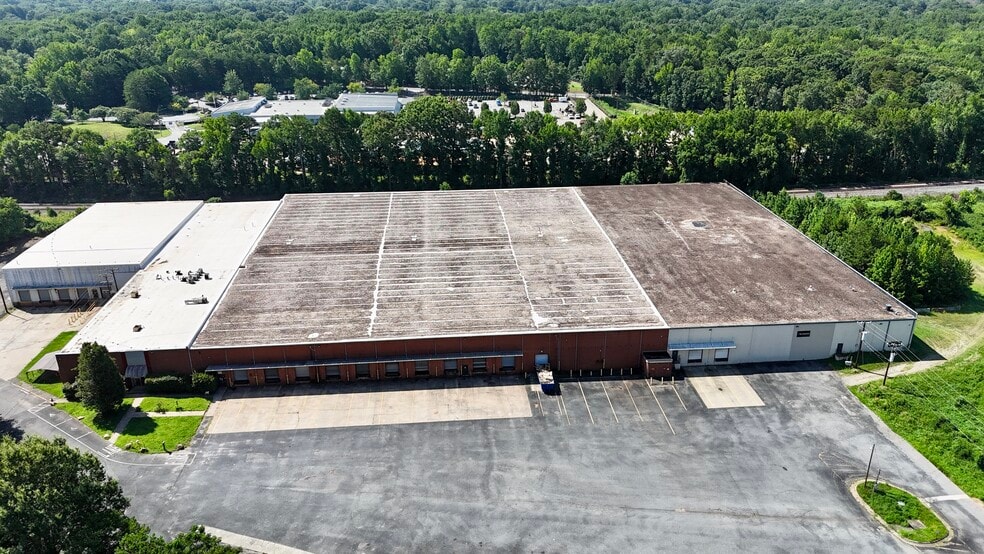5710 Old Concord Rd, Charlotte, NC for lease - Building Photo - Image 3 of 7