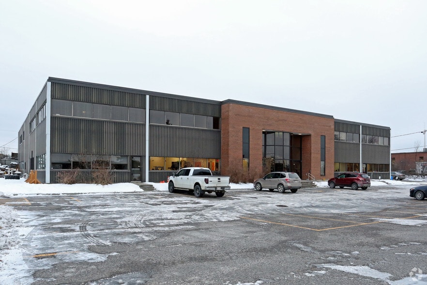 15 Rue Buteau, Gatineau, QC à louer - Photo principale - Image 1 de 2