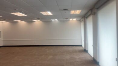 4715 Park Rd, Charlotte, NC for lease - Commercial Listing Video