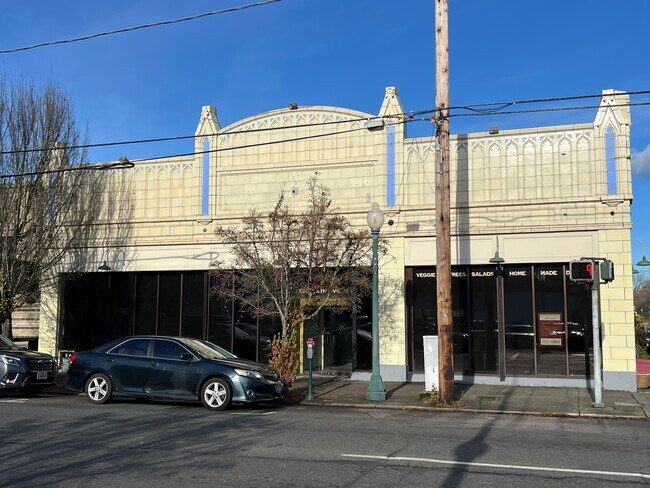 Plus de détails pour 520 4th Ave E, Olympia, WA - Commerce de détail à vendre