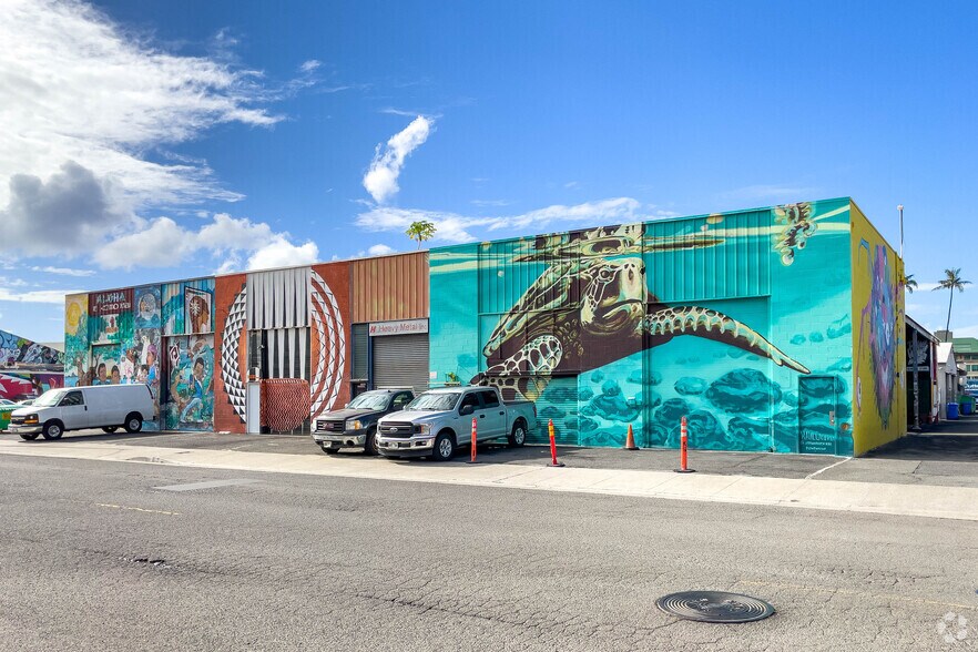 721-733 Auahi St, Honolulu, HI à louer - Photo du bâtiment - Image 2 de 4