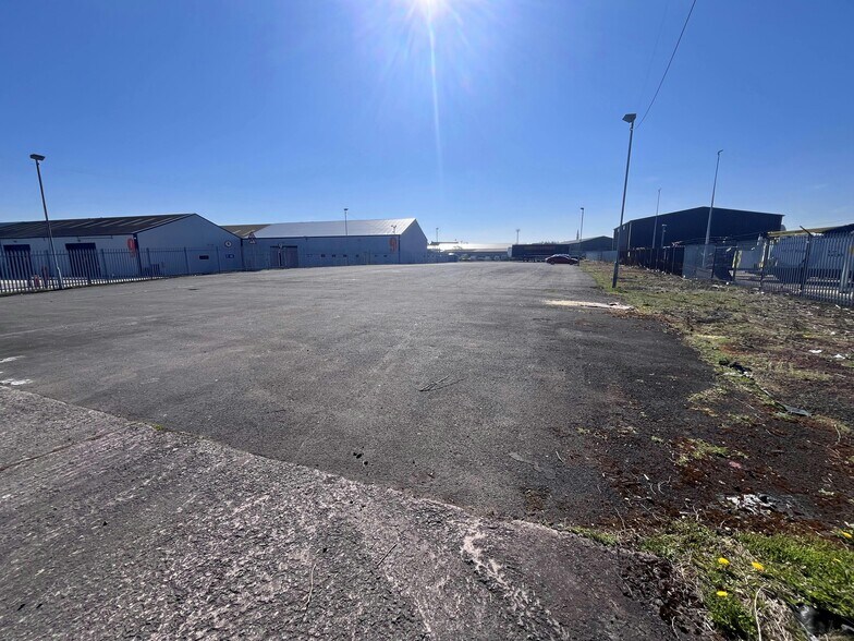 9 Clark St, Paisley à vendre - Photo du bâtiment - Image 2 de 4