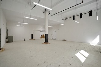 1835 E Boston St, Philadelphia, PA for lease Interior Photo- Image 2 of 3