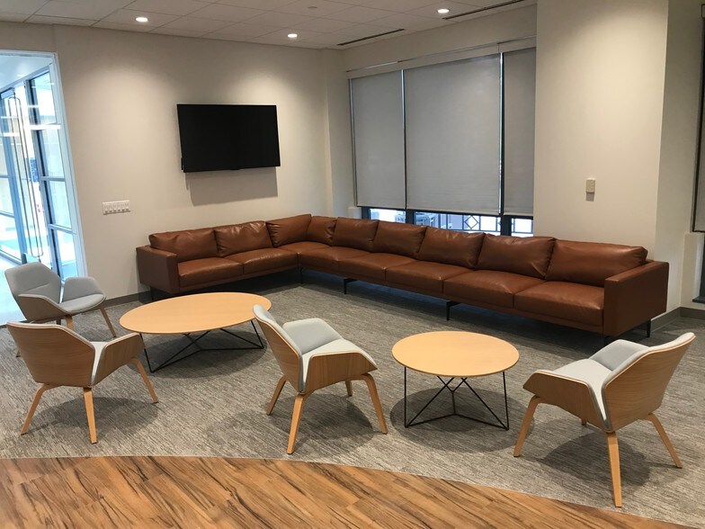 2525 Network Pl, Herndon, VA à louer - Photo intérieure - Image 2 de 11