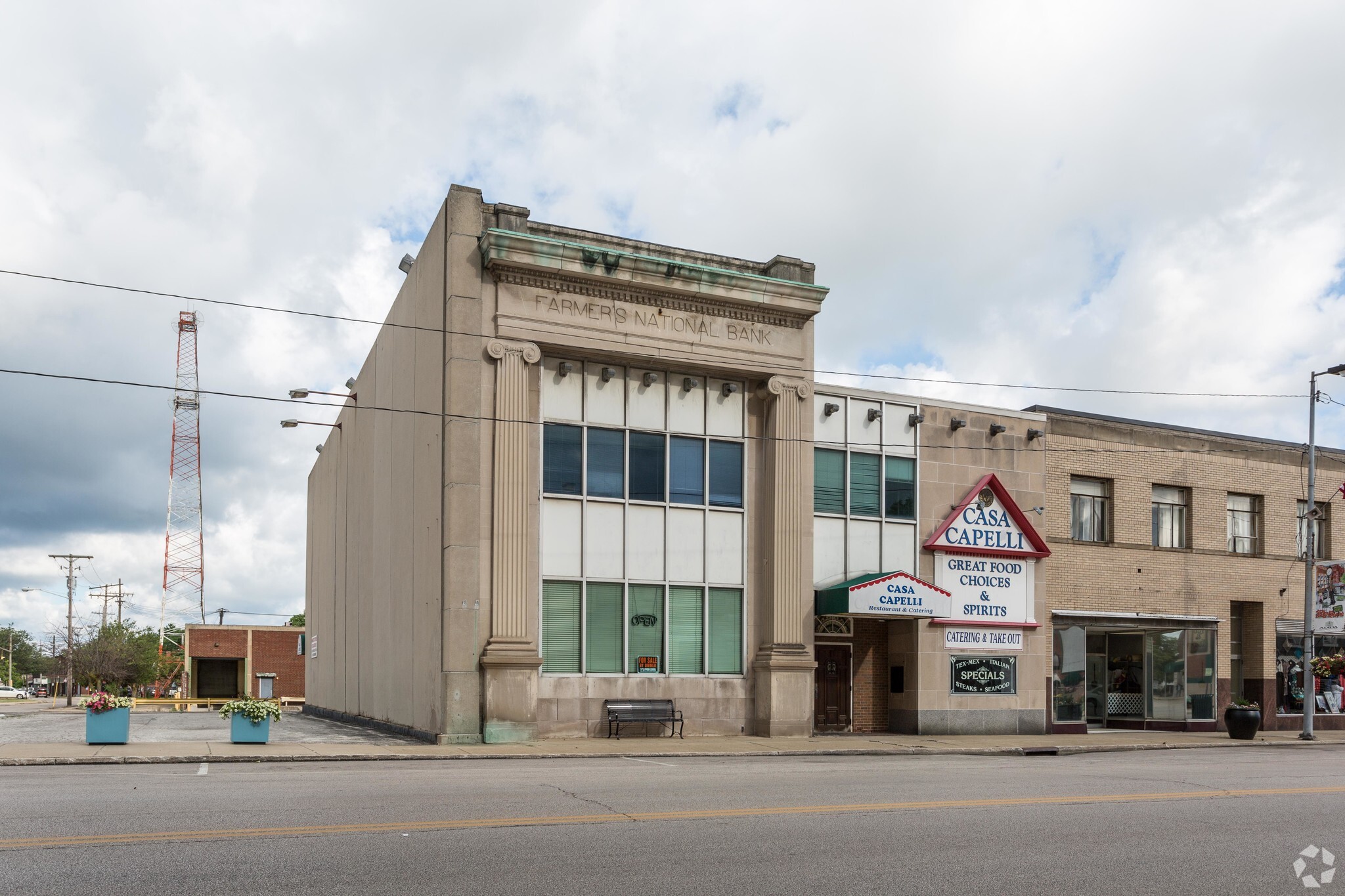 4641 Main Ave, Ashtabula, OH à vendre Photo principale- Image 1 de 1