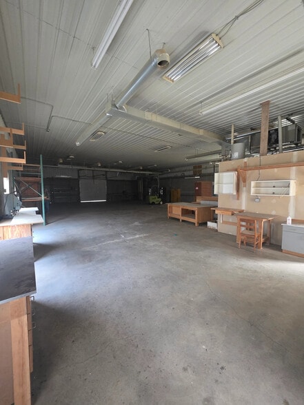 3 Dwight Park Dr, Syracuse, NY for lease - Interior Photo - Image 3 of 5