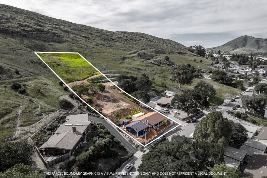 3291 Rockview Pl, San Luis Obispo, CA à vendre - Photo du bâtiment - Image 2 de 35
