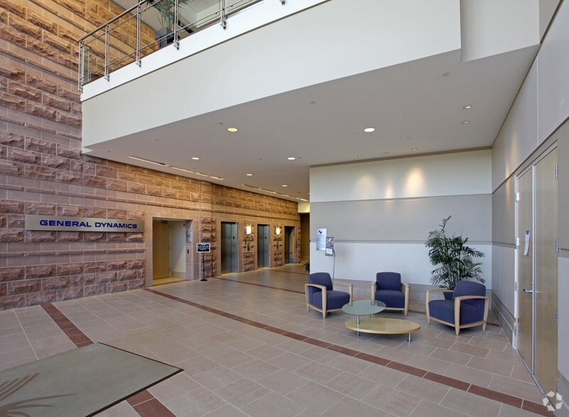 11400 Westmoor Cir, Westminster, CO for lease - Interior Photo - Image 2 of 6