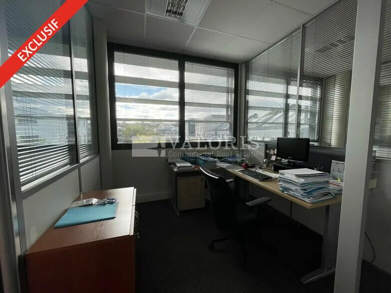 Bureau dans Lyon à louer - Photo du bâtiment - Image 3 de 6