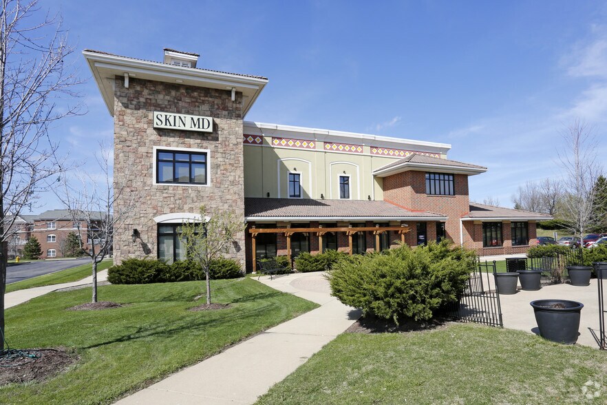 16101 S La Grange Rd, Orland Park, IL à louer - Photo du bâtiment - Image 3 de 7