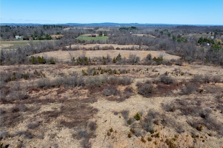 111 Wertsville Rd, Hillsborough, NJ à vendre - Photo du bâtiment - Image 2 de 4