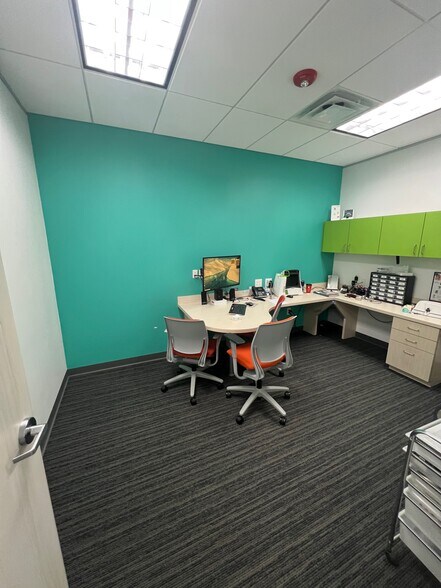 9215 FM 518, Pearland, TX à louer - Photo du bâtiment - Image 3 de 10