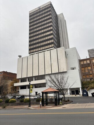 Plus de détails pour 828 Main St, Lynchburg, VA - Bureau, Bureau/Commerce de détail à louer