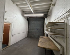 Units 1-3, 15 Pecks Hill, Mansfield for lease Interior Photo- Image 1 of 2
