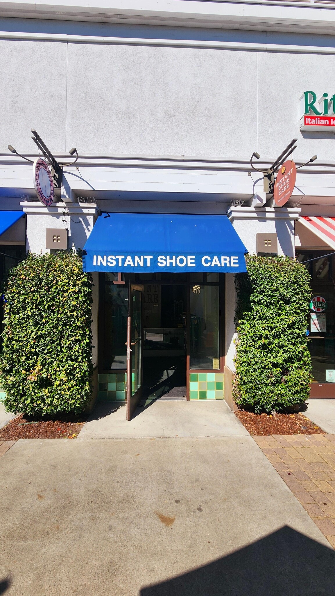 523-2367 S Shore Ctr W, Alameda, CA for lease Building Photo- Image 1 of 3