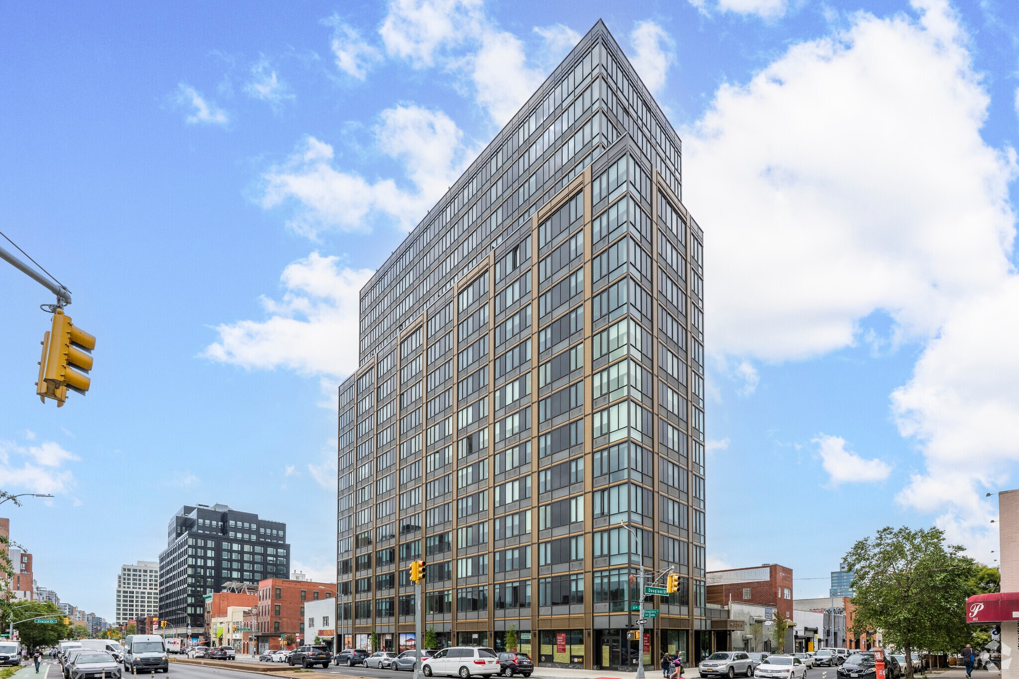 164 4th Ave, Brooklyn, NY for lease Primary Photo- Image 1 of 6