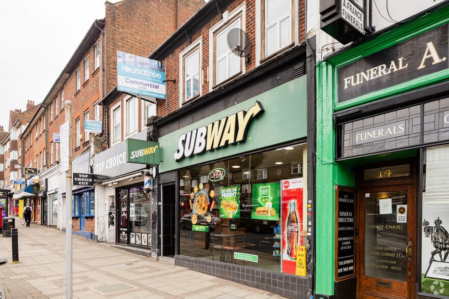 16 Watford Way, London for lease - Primary Photo - Image 1 of 2