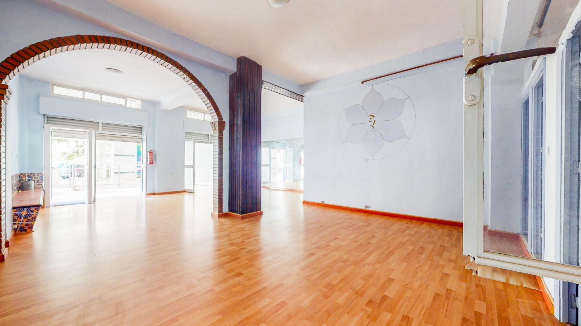 Commerce de détail dans Málaga, Málaga à vendre Photo du bâtiment- Image 1 de 14