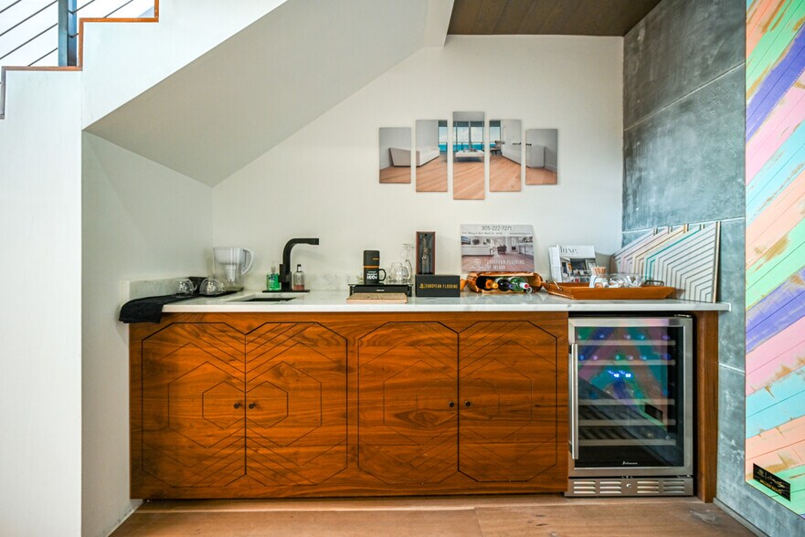 7541 Biscayne, Miami, FL for lease - Interior Photo - Image 3 of 6