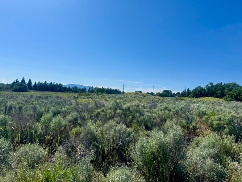 3200 Quarry St, Klamath Falls, OR à vendre - Photo du bâtiment - Image 3 de 7