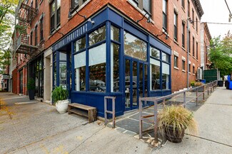 Plus de détails pour 12-23 Astoria Blvd, Long Island City, NY - Commerce de détail à louer