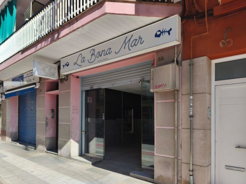Commerce de détail dans Olesa de Montserrat, Barcelona à louer - Photo intérieure - Image 2 de 2
