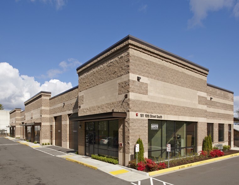 101 10th St S, Kirkland, WA à louer - Photo principale - Image 3 de 5