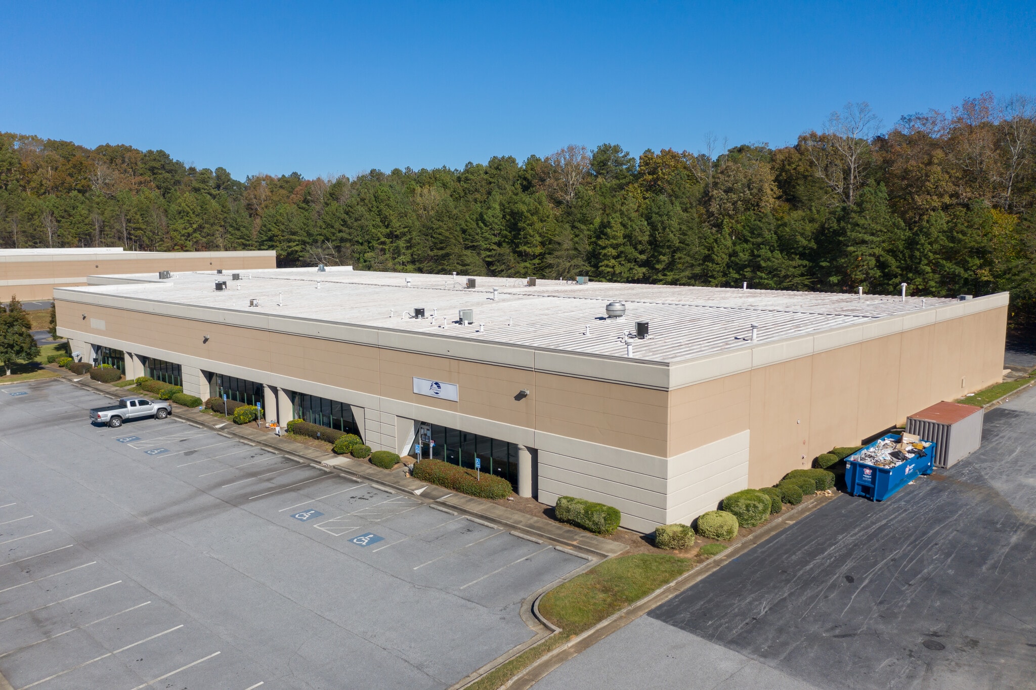 1055 Research Center Atlanta Dr, Atlanta, GA for lease Primary Photo- Image 1 of 7
