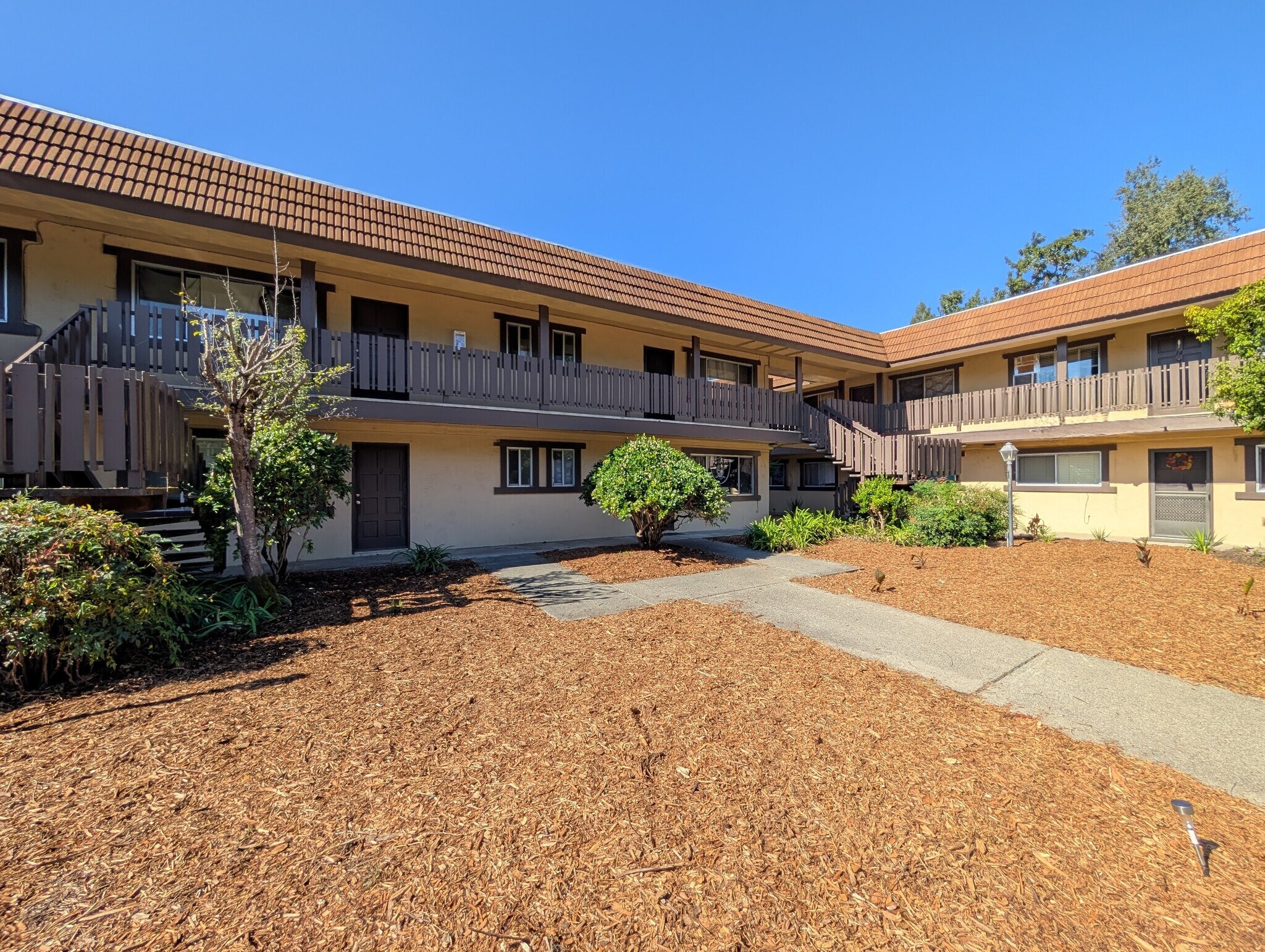 6015 Montecito Blvd, Santa Rosa, CA à vendre Photo principale- Image 1 de 7