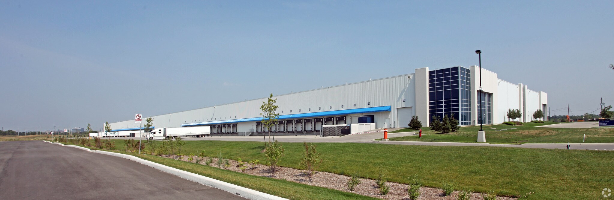 6200 Millcreek Dr, Mississauga, ON à vendre Photo principale- Image 1 de 1