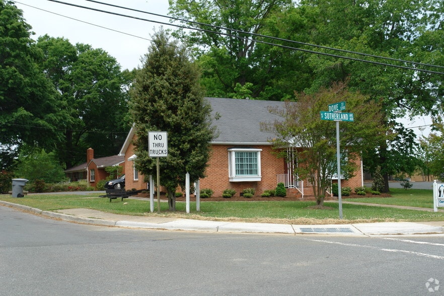 412 S Sutherland Ave, Monroe, NC for lease - Primary Photo - Image 1 of 2