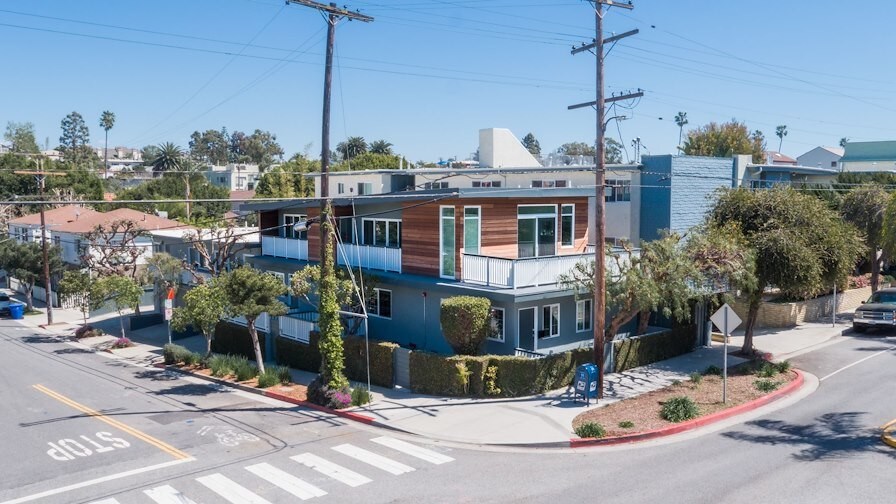 402 Pacific St, Santa Monica, CA à vendre - Photo du bâtiment - Image 1 de 11