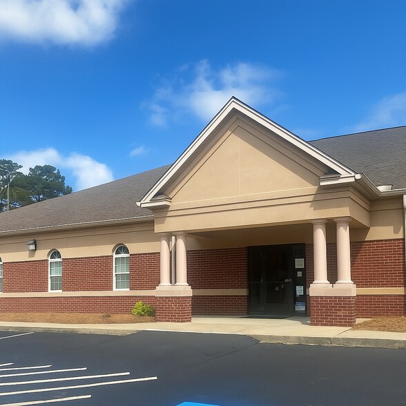 144 Leisure Ln, Columbia, SC à louer - Photo du bâtiment - Image 2 de 5