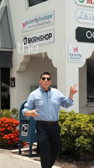 466 NE 5th Ave, Delray Beach, FL for sale - Commercial Listing Video - Image 2 of 34