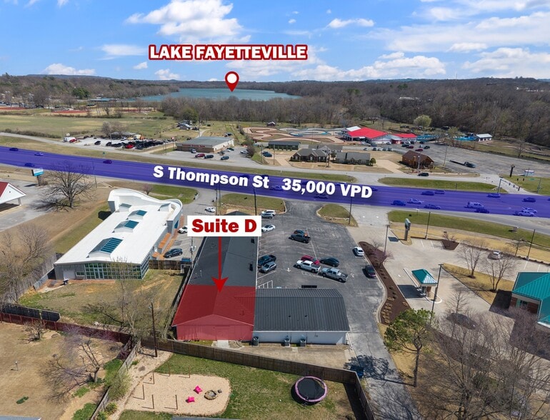 5204 S Thompson St, Springdale, AR for lease - Building Photo - Image 3 of 20