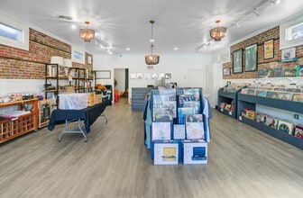 123 S Cedar St, Summerville, SC for lease Interior Photo- Image 1 of 9