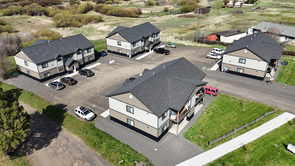 Virginia Street portfolio of 4 properties for sale on LoopNet.ca - Building Photo - Image 3 of 4
