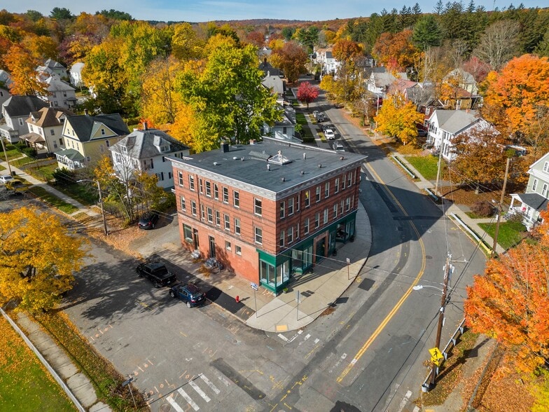 226-228 Sargeant St, Holyoke, MA for lease - Aerial - Image 1 of 10