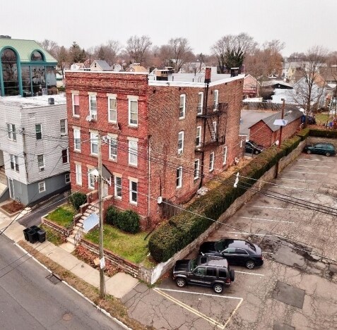 261 French St, New Brunswick, NJ for sale Primary Photo- Image 1 of 1