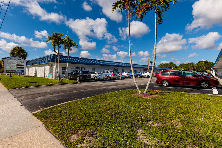 8800 49th St N, Pinellas Park, FL for lease - Building Photo - Image 1 of 16