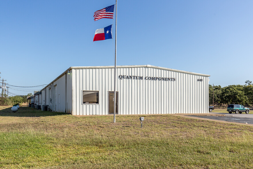 448 Fm 2093, Fredericksburg, TX à vendre - Photo du bâtiment - Image 1 de 1