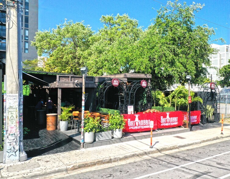 153 NW 24th St, Miami, FL à vendre - Photo du bâtiment - Image 3 de 7